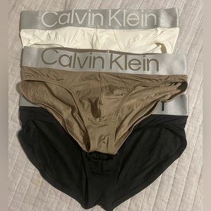 New Calvin Klein Men’s Briefs